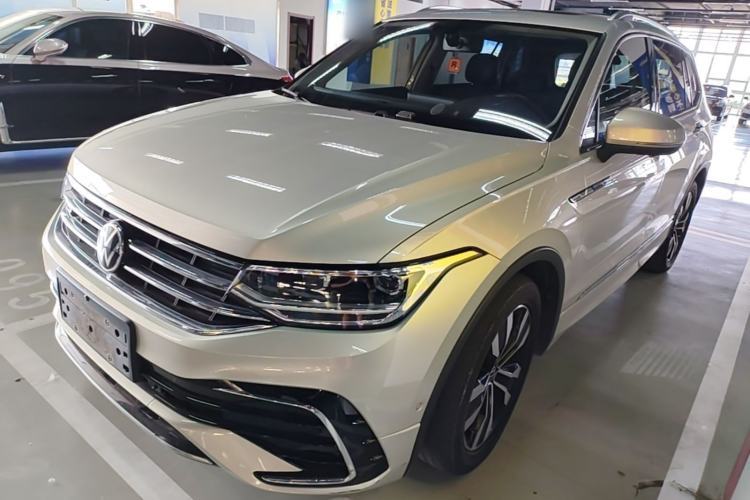 Used Volkswagen Tiguan L 2022 330TSI Automatic Two-Wheel Drive R-Line Enhanced Edition Guazi used car, China used car export, Used car for sale, Used  cars, Cheapest cars for sale