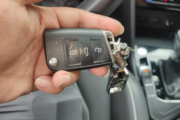 Used Volkswagen Tiguan L 2022 330TSI Automatic Two-Wheel Drive R-Line Enhanced Edition Vehicle Key