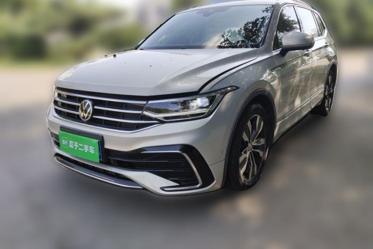 Volkswagen Tiguan L 2022 330TSI Automatic Two-Wheel Drive R-Line Enhanced Edition usado Guazi used car, China used car export, Used car for sale, Used cars, Cheapest cars for sale