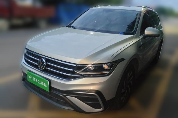 Used Volkswagen Tiguan L 2022 330TSI Automatic Two-Wheel Drive Smart Edition Guazi used car, China used car export, Used car for sale, Used cars, Cheapest cars for sale
