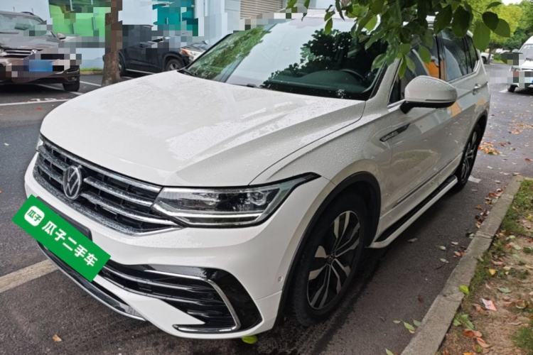 Used Volkswagen Tiguan L 2022 330TSI Automatic Two-Wheel Drive R-Line Enhanced Edition Guazi used car, China used car export, Used car for sale, Used cars, Cheapest cars for sale