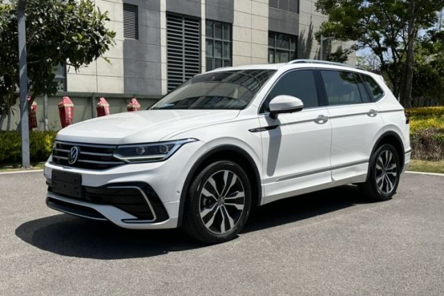 Used Volkswagen Tiguan L 2022 330TSI Automatic Two-Wheel Drive R-Line Enhanced Edition