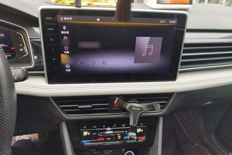 Used Volkswagen Tiguan L 2022 330TSI Automatic Two-Wheel Drive R-Line Enhanced Edition Audio And AC Panel