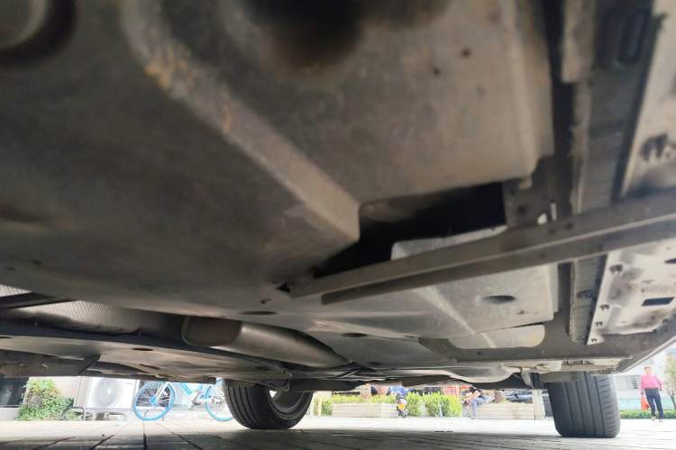 Used Volkswagen Tiguan L 2022 330TSI Automatic Two-Wheel Drive R-Line Enhanced Edition Chassis Front Left