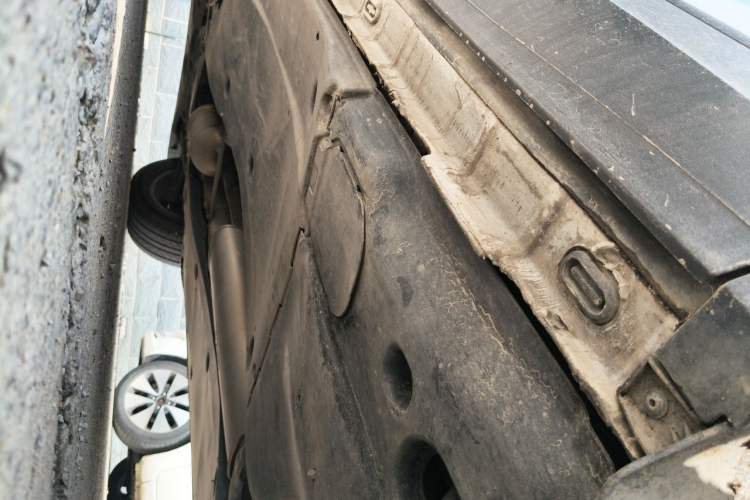 Used Volkswagen Tiguan L 2022 330TSI Automatic Two-Wheel Drive Comfort Edition Chassis Rear Left