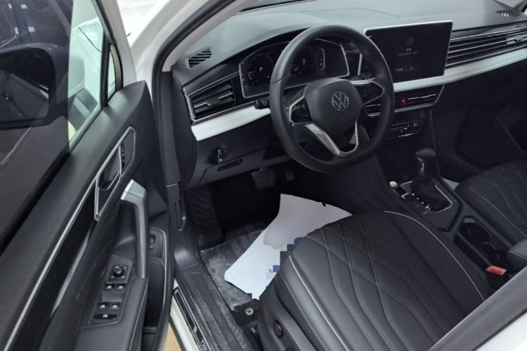 Used Volkswagen Tiguan L 2022 330TSI Automatic Two-Wheel Drive Smart Edition Driver Seat