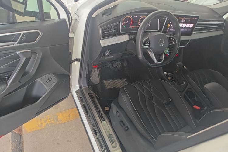 Used Volkswagen Tiguan L 2022 330TSI Automatic Two-Wheel Drive Smart Edition Driver Seat
