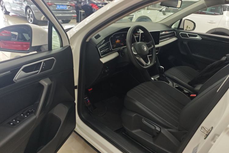Used Volkswagen Tiguan L 2022 330TSI Automatic Two-Wheel Drive Comfort Edition Driver Seat