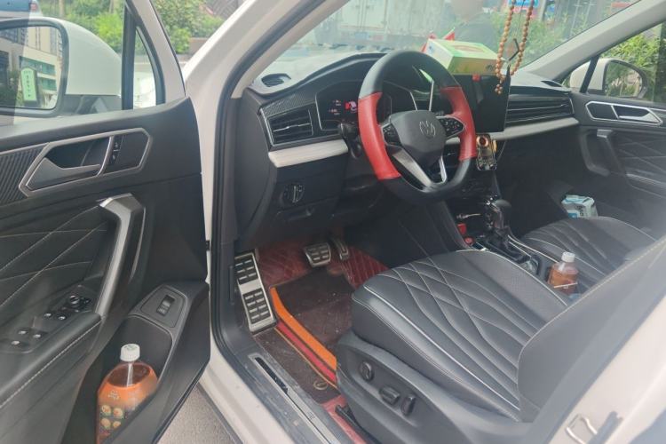 Used Volkswagen Tiguan L 2022 330TSI Automatic Two-Wheel Drive R-Line Enhanced Edition Driver Seat