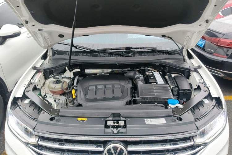 Used Volkswagen Tiguan L 2022 330TSI Automatic Two-Wheel Drive Smart Edition Engine Bay