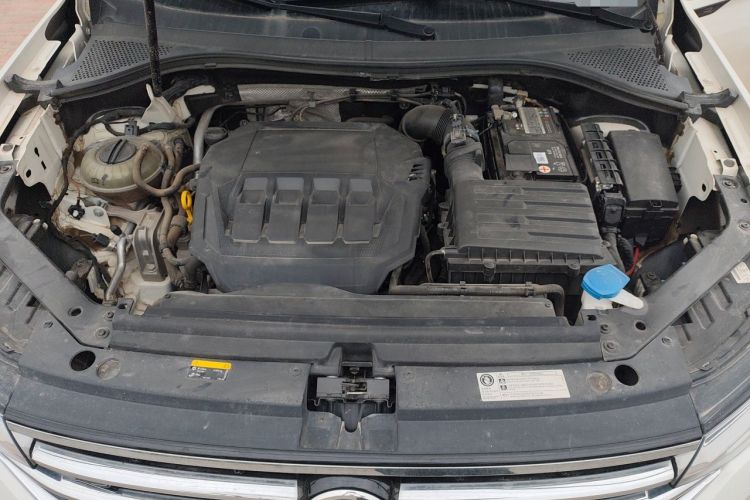 Used Volkswagen Tiguan L 2022 330TSI Automatic Two-Wheel Drive R-Line Enhanced Edition Engine Bay