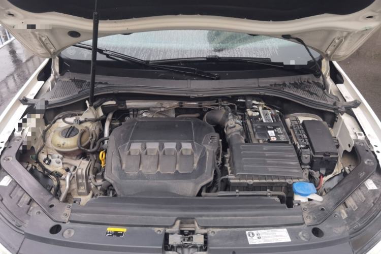 Used Volkswagen Tiguan L 2022 330TSI Automatic Two-Wheel Drive R-Line Enhanced Edition Engine Bay