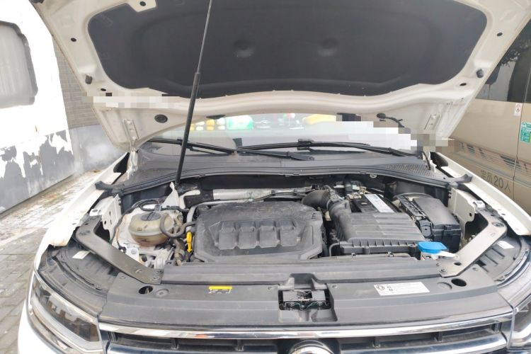 Used Volkswagen Tiguan L 2022 330TSI Automatic Two-Wheel Drive R-Line Enhanced Edition Engine Bay