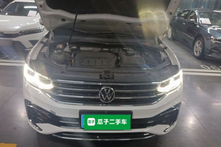 Used Volkswagen Tiguan L 2022 330TSI Automatic Two-Wheel Drive R-Line Enhanced Edition Engine Bay