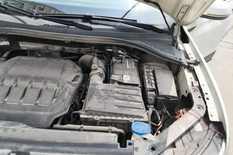 Used Volkswagen Tiguan L 2022 330TSI Automatic Two-Wheel Drive Comfort Edition Engine Bay Left