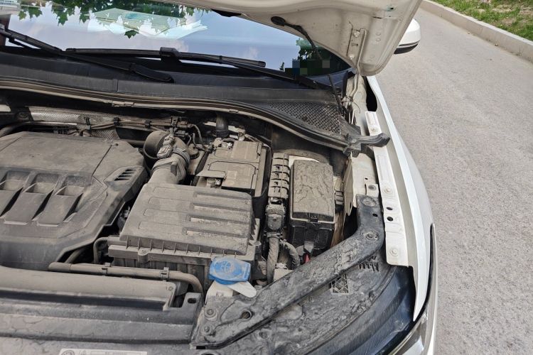 Used Volkswagen Tiguan L 2022 330TSI Automatic Two-Wheel Drive R-Line Flagship Edition Engine Bay Left