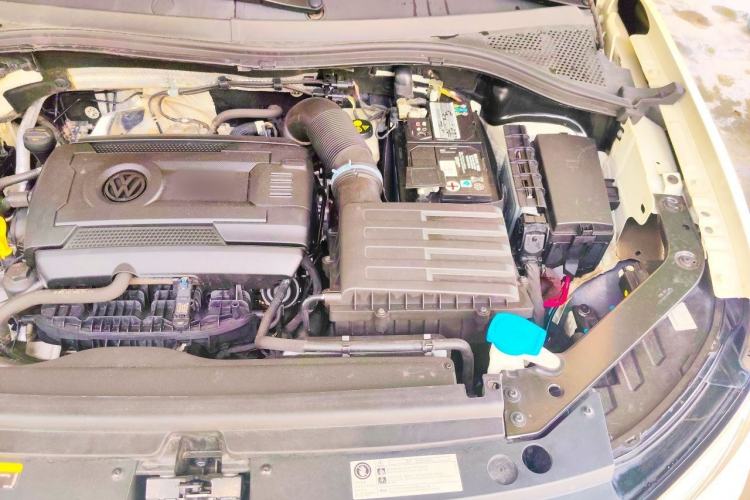 Used Volkswagen Tiguan L 2022 380TSI Automatic All-Wheel Drive R-Line Enhanced Comfort 7-Seater Engine Bay Left