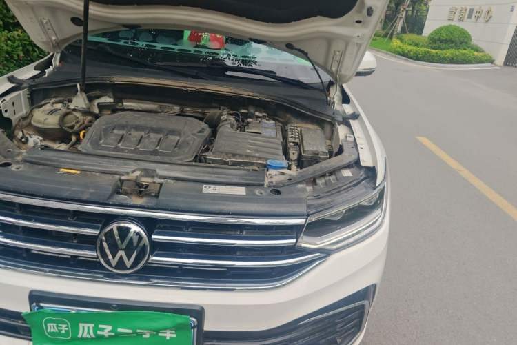 Used Volkswagen Tiguan L 2022 330TSI Automatic Two-Wheel Drive R-Line Enhanced Edition Engine Bay Left