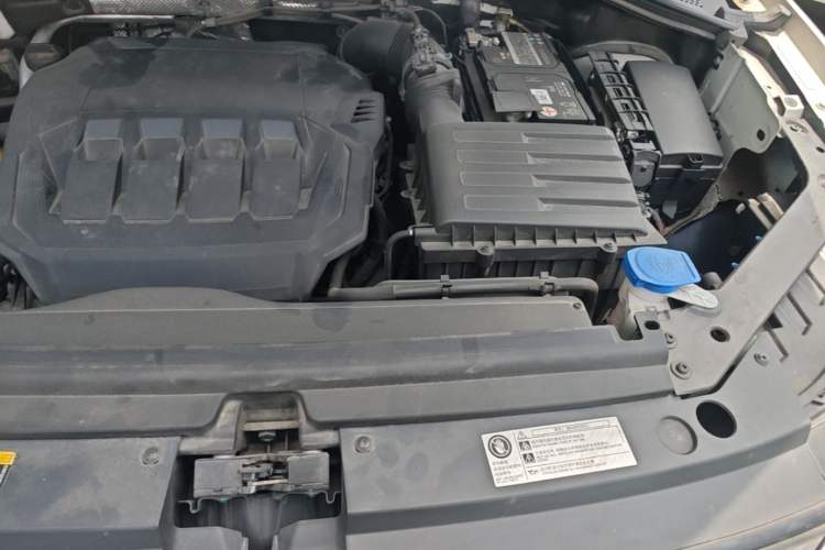 Used Volkswagen Tiguan L 2022 330TSI Automatic Two-Wheel Drive R-Line Enhanced Edition Engine Bay Left