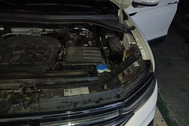 Used Volkswagen Tiguan L 2022 330TSI Automatic Two-Wheel Drive Smart Edition Engine Bay Left