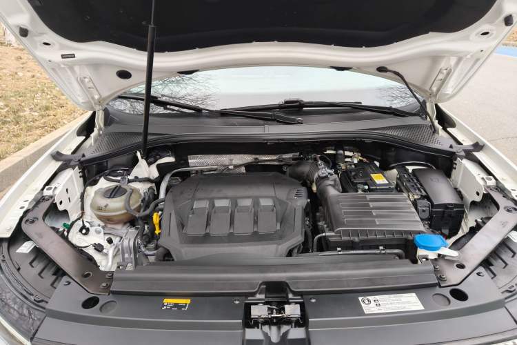 Used Volkswagen Tiguan L 2022 330TSI Automatic Two-Wheel Drive Comfort Edition Engine Bay