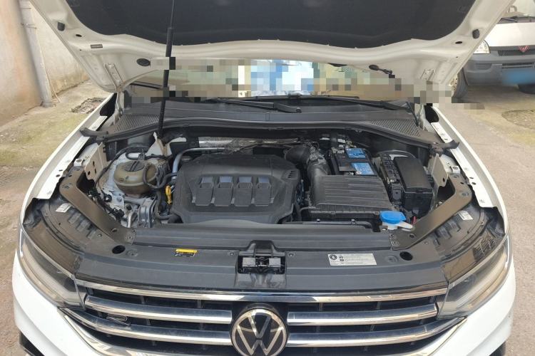 Used Volkswagen Tiguan L 2022 330TSI Automatic Two-Wheel Drive R-Line Enhanced Edition Engine Bay