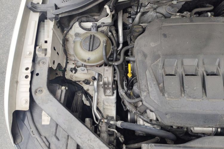 Used Volkswagen Tiguan L 2022 330TSI Automatic Two-Wheel Drive Smart Edition Engine Bay Right