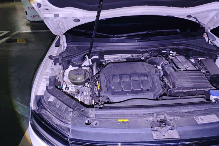 Used Volkswagen Tiguan L 2022 330TSI Automatic Two-Wheel Drive R-Line Enhanced Edition Engine Bay Right