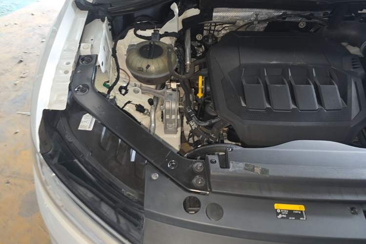 Used Volkswagen Tiguan L 2022 330TSI Automatic Two-Wheel Drive Comfort Edition Engine Bay Right