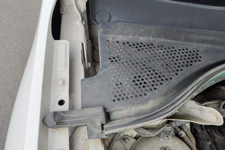 Used Volkswagen Tiguan L 2022 330TSI Automatic Two-Wheel Drive R-Line Enhanced Edition Engine Bay Right