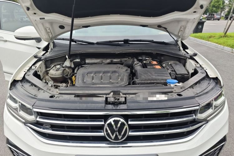 Used Volkswagen Tiguan L 2022 330TSI Automatic Two-Wheel Drive R-Line Flagship Edition Engine Bay
