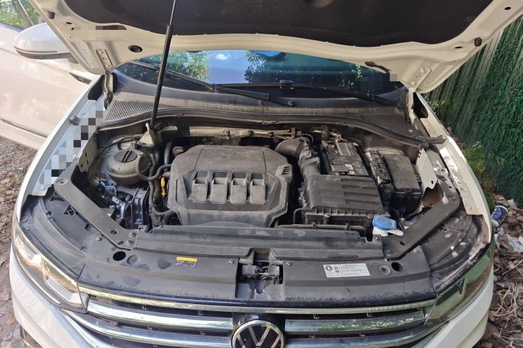 Used Volkswagen Tiguan L 2022 330TSI Automatic Two-Wheel Drive R-Line Enhanced Edition Engine Bay