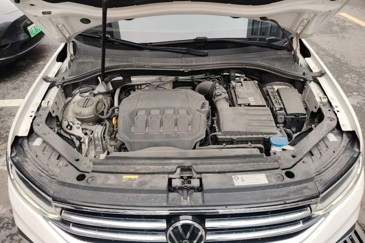 Used Volkswagen Tiguan L 2022 330TSI Automatic Two-Wheel Drive Smart Edition Engine Bay