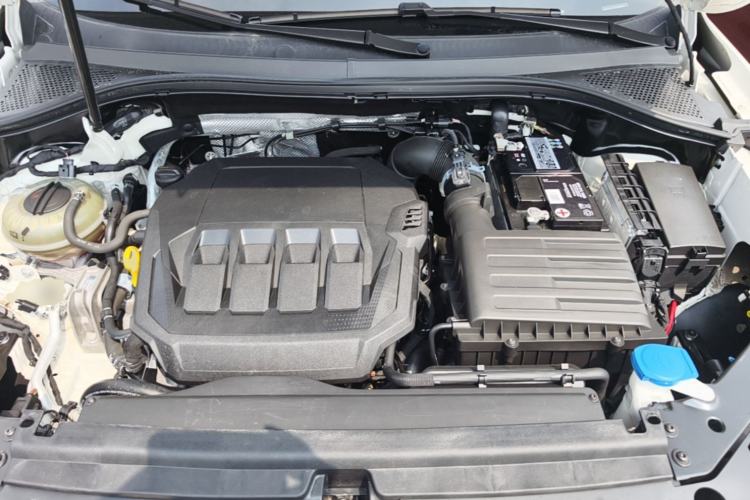Used Volkswagen Tiguan L 2022 330TSI Automatic Two-Wheel Drive Smart Edition Engine Bay