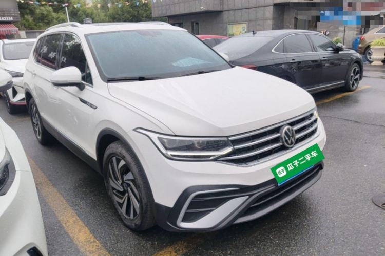 Used Volkswagen Tiguan L 2022 330TSI Automatic Two-Wheel Drive Smart Edition Exterior 1