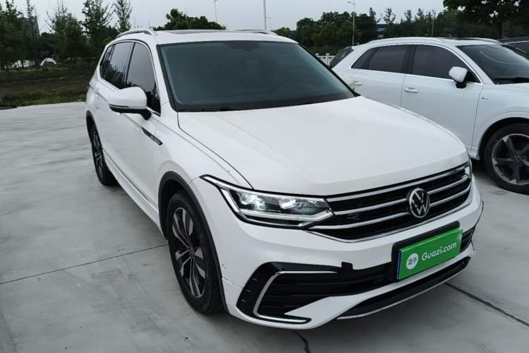Used Volkswagen Tiguan L 2022 330TSI Automatic Two-Wheel Drive R-Line Enhanced Edition Exterior 1