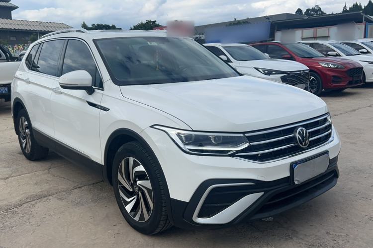 Used Volkswagen Tiguan L 2022 330TSI Automatic Two-Wheel Drive Smart Edition Exterior 2
