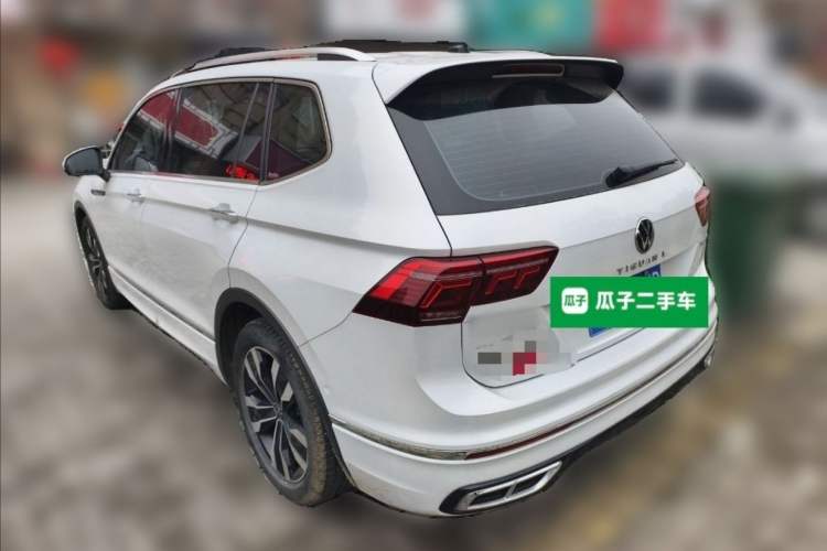 Used Volkswagen Tiguan L 2022 330TSI Automatic Two-Wheel Drive R-Line Enhanced Edition Exterior 2