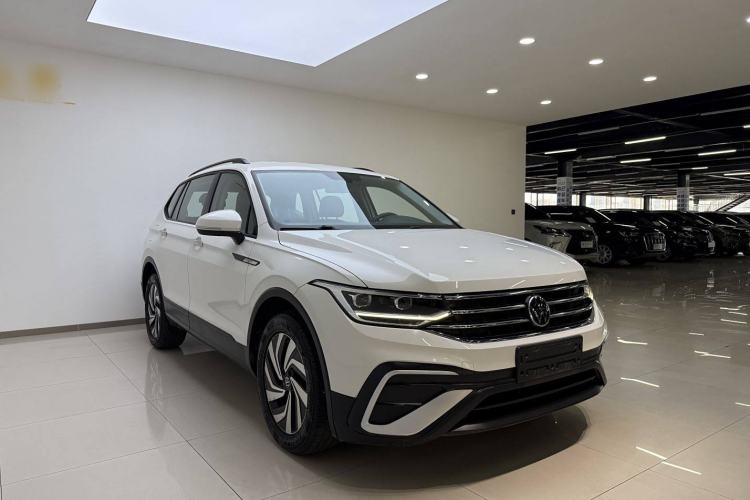 Used Volkswagen Tiguan L 2022 330TSI Automatic Two-Wheel Drive Comfort Edition Exterior 2