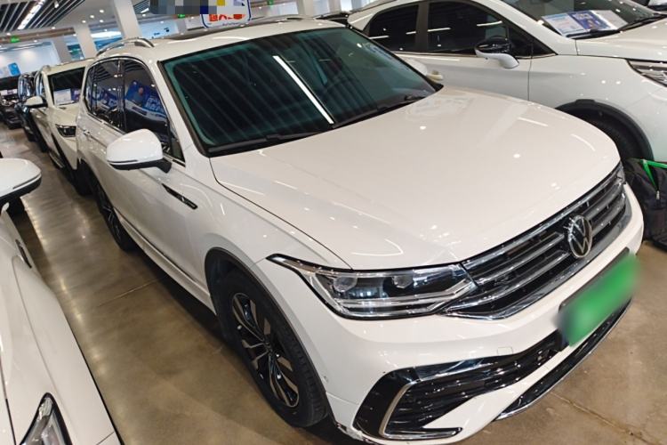 Used Volkswagen Tiguan L 2022 330TSI Automatic Two-Wheel Drive R-Line Enhanced Edition Exterior 2