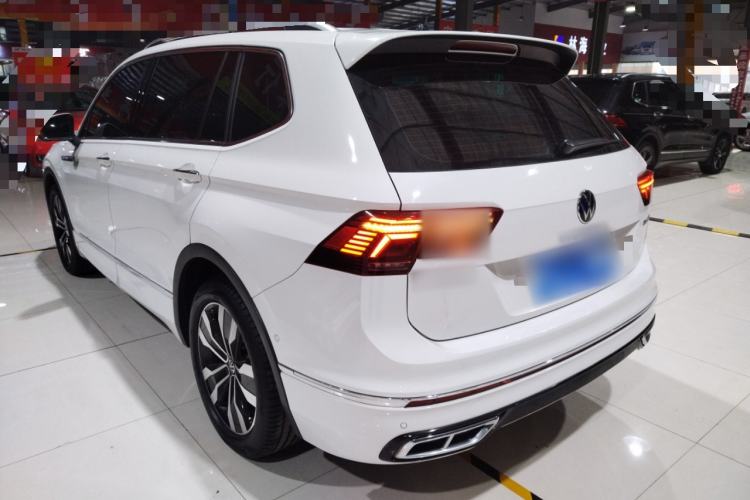 Used Volkswagen Tiguan L 2022 330TSI Automatic Two-Wheel Drive R-Line Enhanced Edition Exterior 2