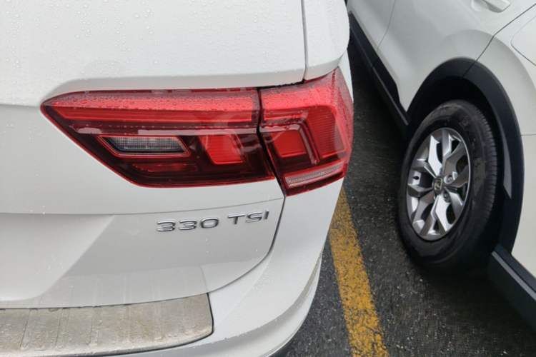 Used Volkswagen Tiguan L 2022 330TSI Automatic Two-Wheel Drive Smart Edition Exterior 3