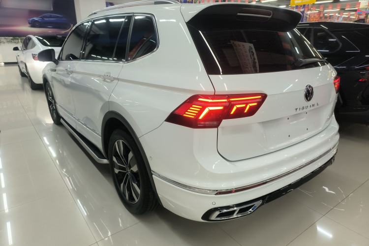 Used Volkswagen Tiguan L 2022 330TSI Automatic Two-Wheel Drive R-Line Enhanced Edition Exterior 3