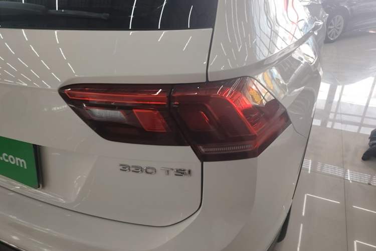 Used Volkswagen Tiguan L 2022 330TSI Automatic Two-Wheel Drive Smart Edition Exterior 3