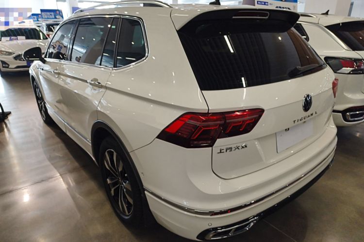 Used Volkswagen Tiguan L 2022 330TSI Automatic Two-Wheel Drive R-Line Enhanced Edition Exterior 3
