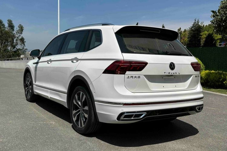 Used Volkswagen Tiguan L 2022 330TSI Automatic Two-Wheel Drive R-Line Enhanced Edition Exterior 4