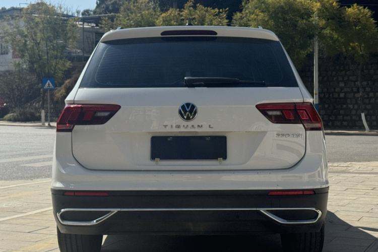 Used Volkswagen Tiguan L 2022 330TSI Automatic Two-Wheel Drive Comfort Edition Exterior 4
