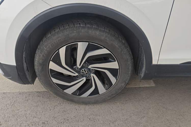 Used Volkswagen Tiguan L 2022 330TSI Automatic Two-Wheel Drive Comfort Edition Exterior 4