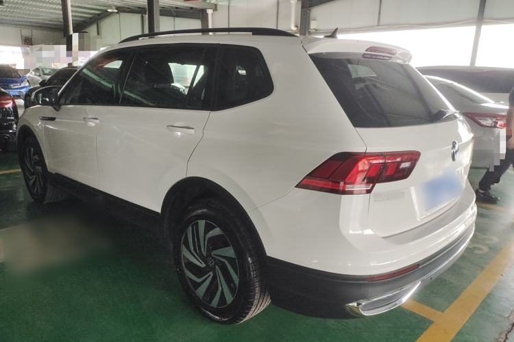 Used Volkswagen Tiguan L 2022 330TSI Automatic Two-Wheel Drive Comfort Edition Exterior 5