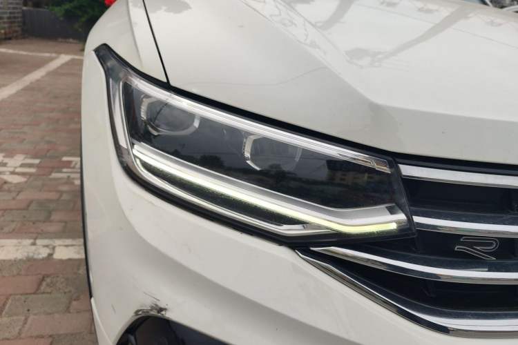 Used Volkswagen Tiguan L 2022 330TSI Automatic Two-Wheel Drive R-Line Enhanced Edition Exterior 6